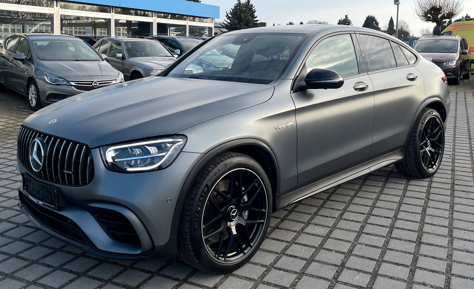 MERCEDES-BENZ GLC 63 AMG 4Matic+ Coupé AMG Driver's Package