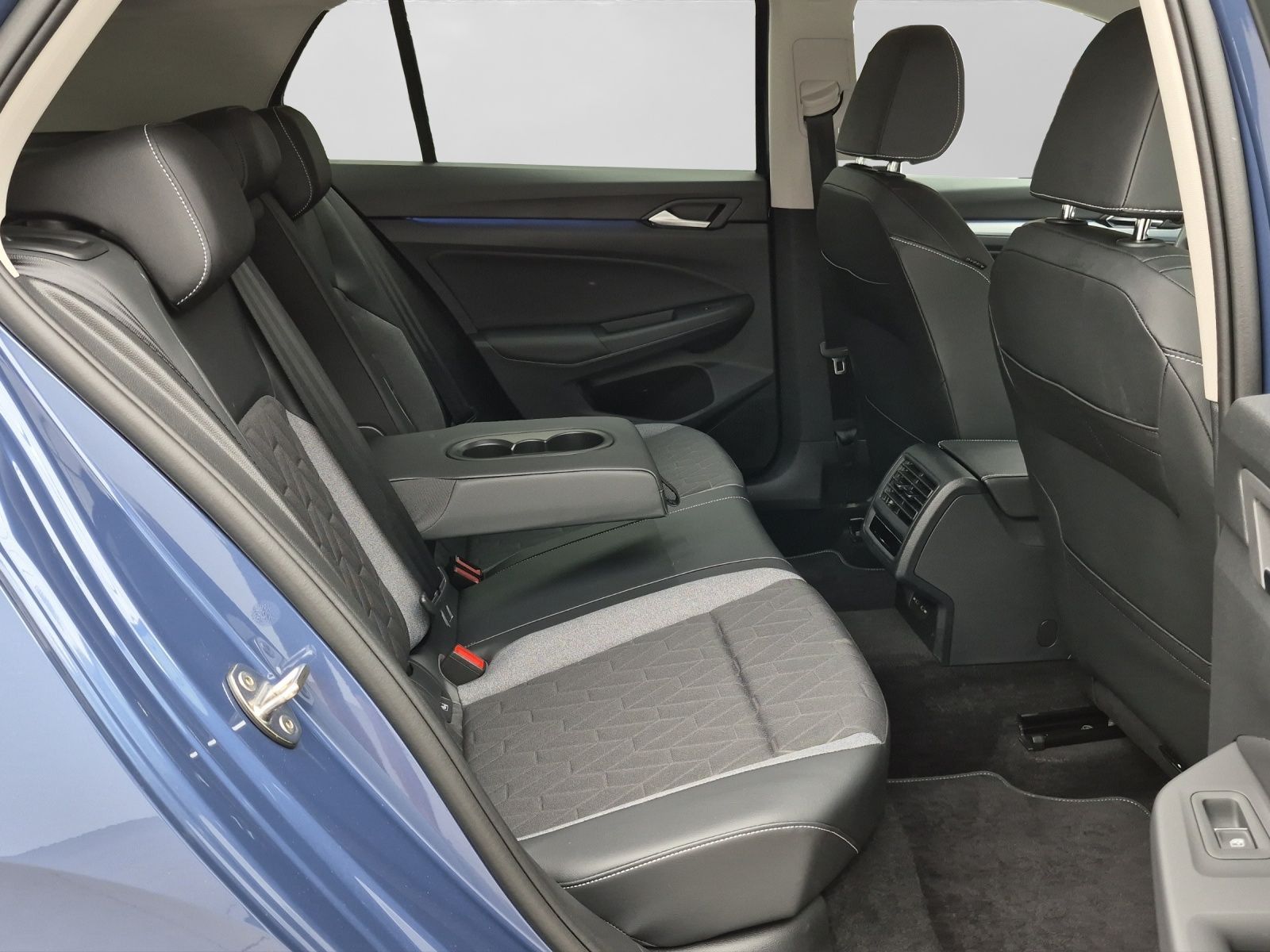 Volkswagen Golf - Bild 7