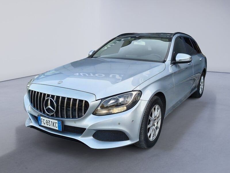 Image of Mercedes-Benz C 200