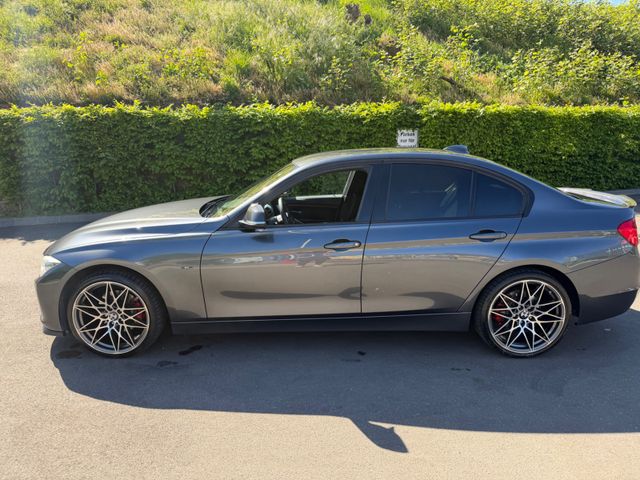 BMW 320d Sport Line Sport Line
