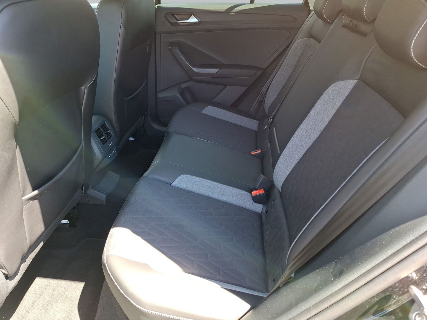 T-Roc 1.5 TSI DSG Goal *NAVI*SHZ*ACC*GARANTIE*