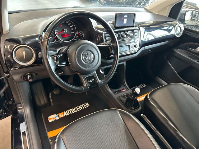 MYAUTOCENTER – Gebraucht- und Jahreswagen mit Werkstattservice in Pfaffenhofen Volkswagen up! black up! *Sitzh.*Navi*Klima*TÜV0428*