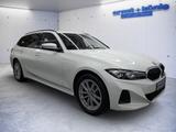 BMW 320d Touring xDrive Aut. NAVI SHZ LED M Shadow - BMW 320 Gebrauchtwagen in Freiburg