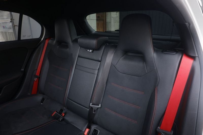 Mercedes-Benz Classe A Mercedes-Benz Classe A 35 imagem 3