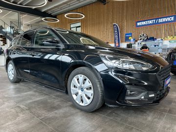 Ford Focus*ST*SpurH*Totwinkel*ACC*LED*2-Zonen*VOLL*