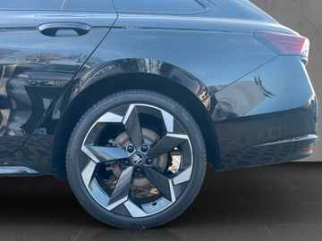 Skoda Superb Combi 1.5 TSI iV Sportline *0,5%*MATRIX*