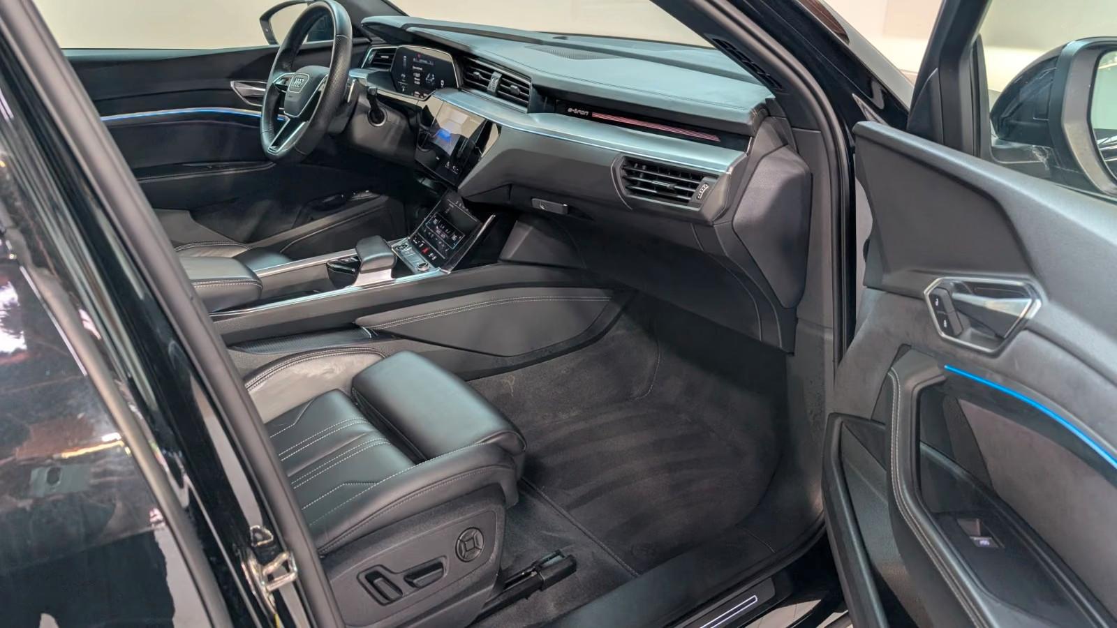 Audi e-tron 55 quattro advanced AIRKAMMEMOPANO20, миниатюра 15