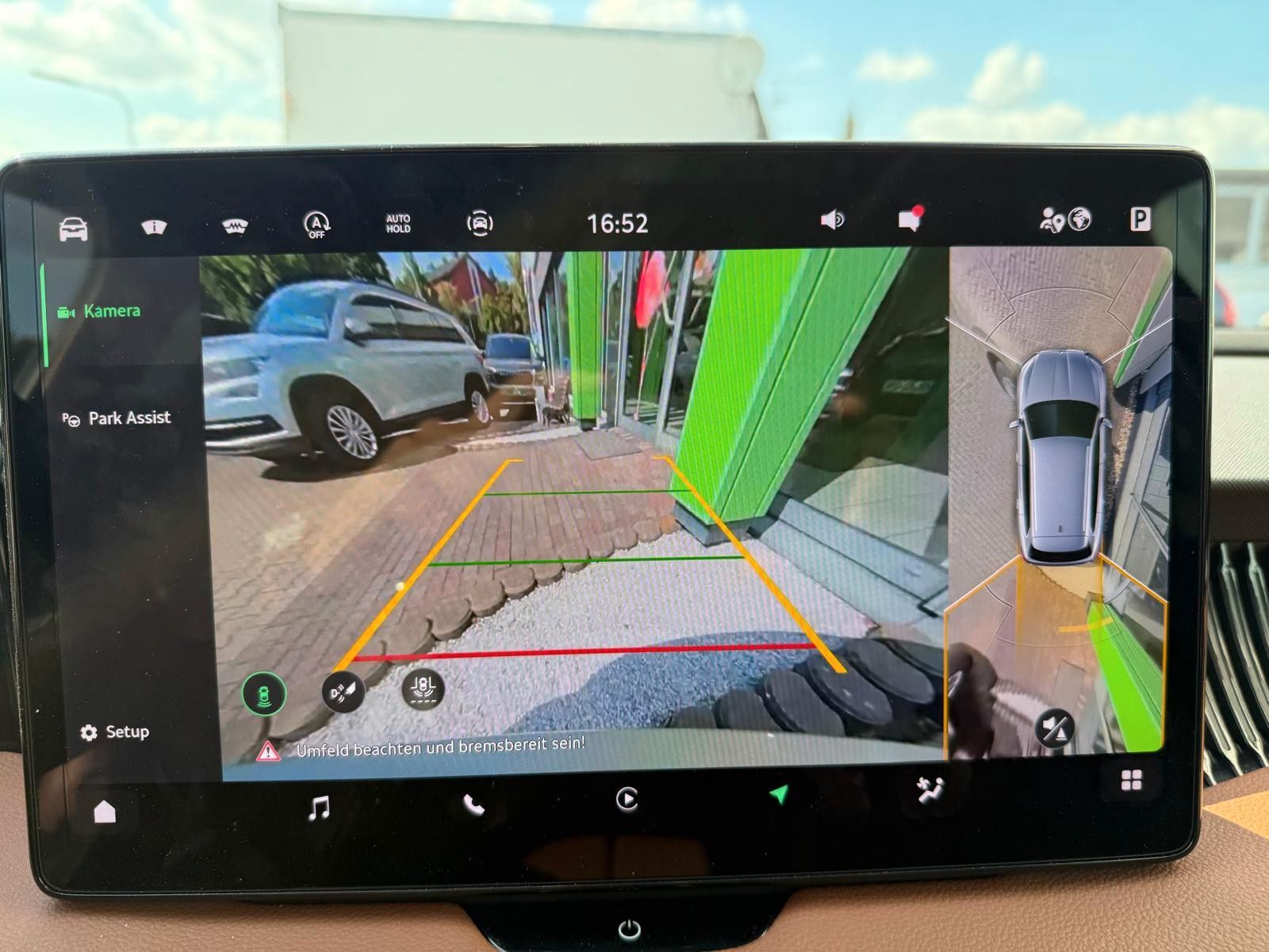 Fahrzeugabbildung SKODA Superb Combi L&K