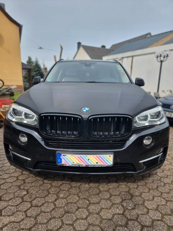 Image of BMW X5
