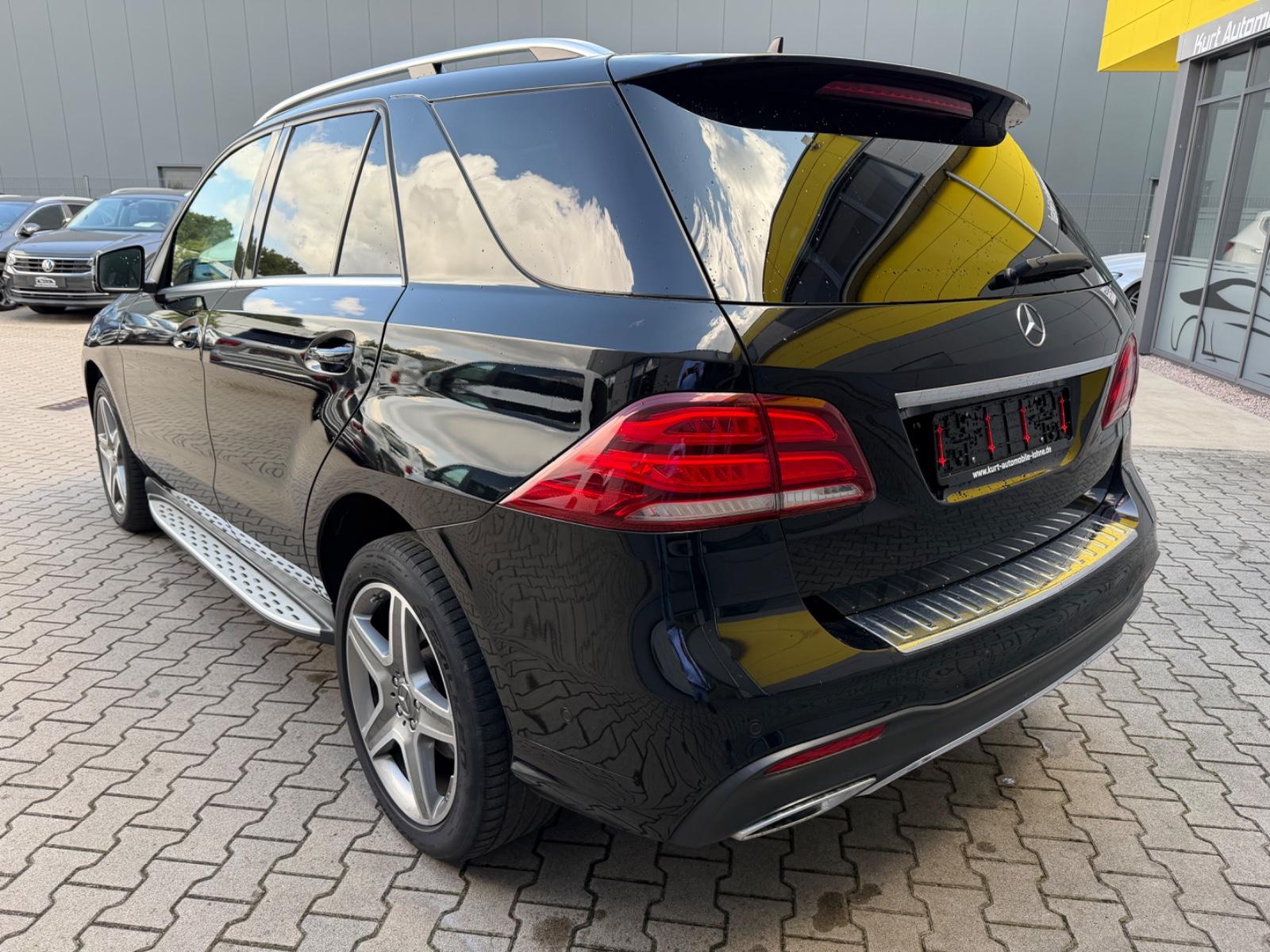 Mercedes-Benz GLE 350 d 4Matic AMG/LEDER/NAVI/LED/AHK/