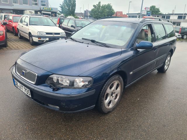 Volvo V70 T5