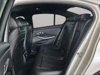 BMW 330 - Vorschau Bild 9
