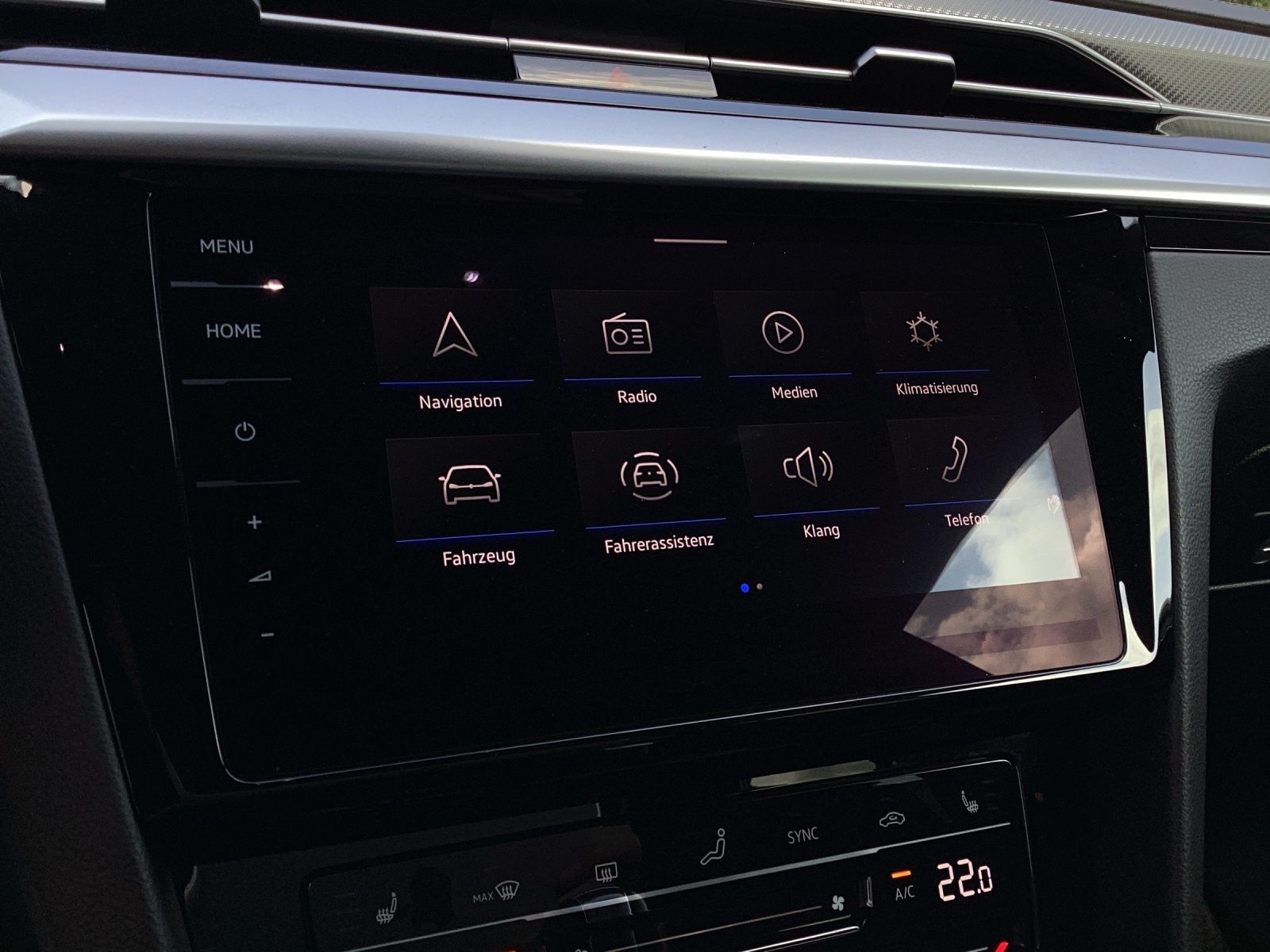 Fahrzeugabbildung Volkswagen Arteon SB TDI R-Line DSG LED AHK Navi AID HUD AC