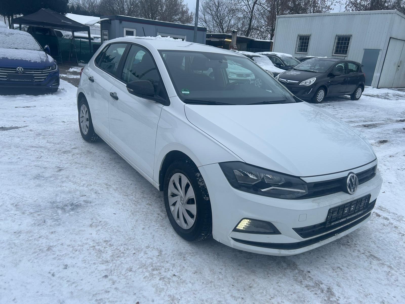 Volkswagen Polo VI Trendline