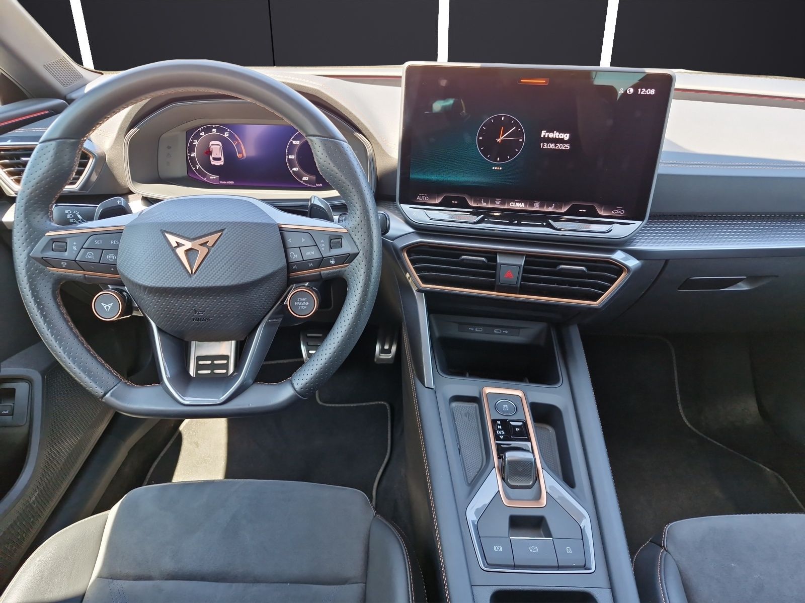 Fahrzeugabbildung CUPRA Leon Sportstourer 1.5 eTSI DSG ACC LED KAMERA