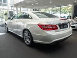 Mercedes-Benz E 250 CGI AMG,PDC,Tempomat,SitzH,Klima,Xenon! - Mercedes-Benz E-Class aus 2011: Coupé