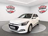 Hyundai i20 blue Passion SCHECKHEFT/TÜV NEU/KLIMA - Hyundai i20