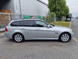 BMW 318 Automatik*Tempomat*KLIMA*SHZ* - BMW 3er Reihe aus 2010: Kombi