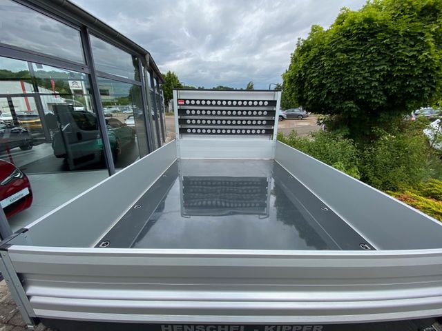 PEUGEOT Boxer 435 L4 HDi 165 3-Seiten-Kipper Werkzeugbox