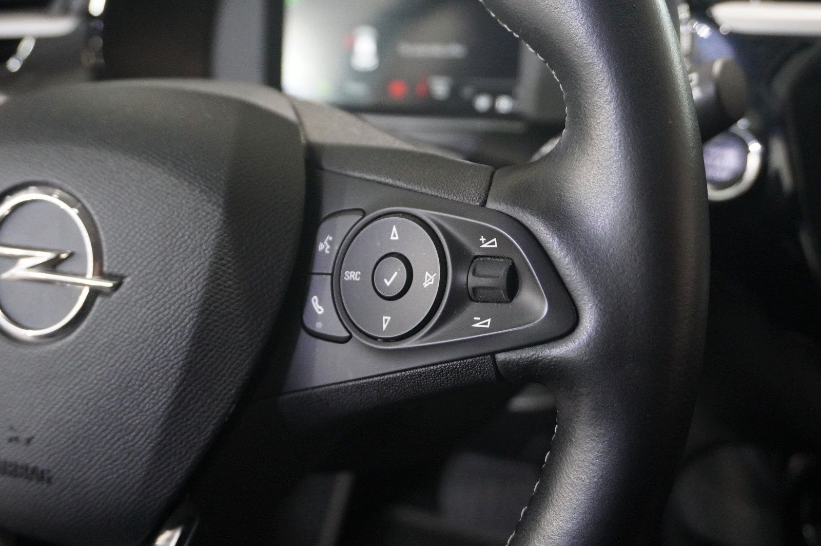 Fahrzeugabbildung Opel Corsa-e F 7KW EDITION NAVI/KAMERA/VIRTU/PDC/DAB+