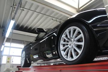 2002 Aston Martin VANQUISH — миниатюра 34
