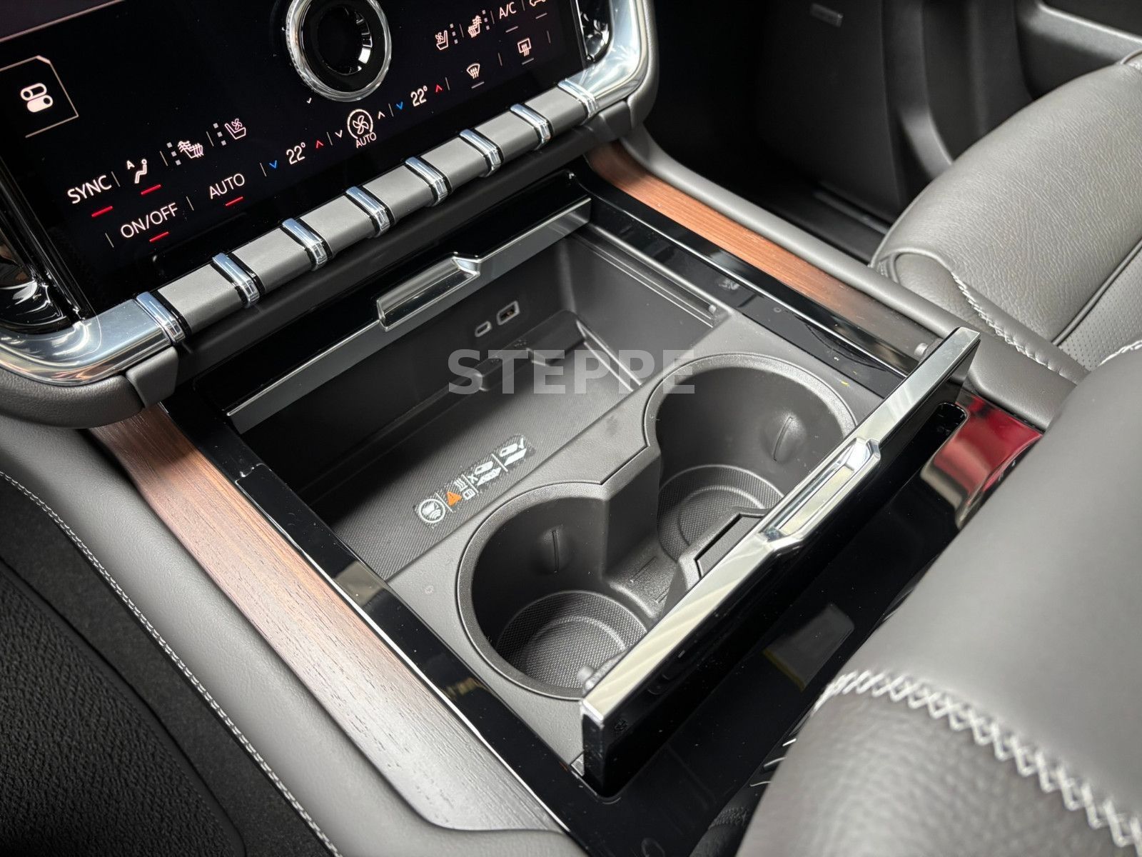 Gmc Yukon 2026 6.2V8 DENALI 24" AHK FACELIFT