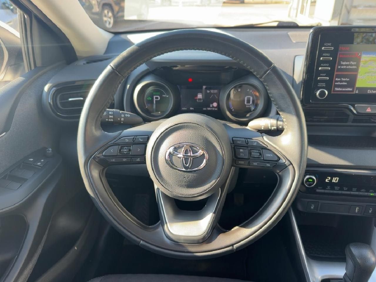 Fahrzeugabbildung Toyota Yaris 1,5 Hybrid Club *AHK+SHZ+Comfortpaket