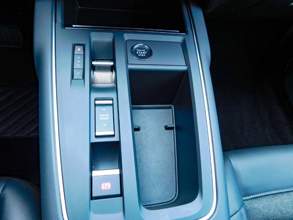 Citroën C5 Aircross Max Hybrid 145-E Ganzjahresreifen Rü
