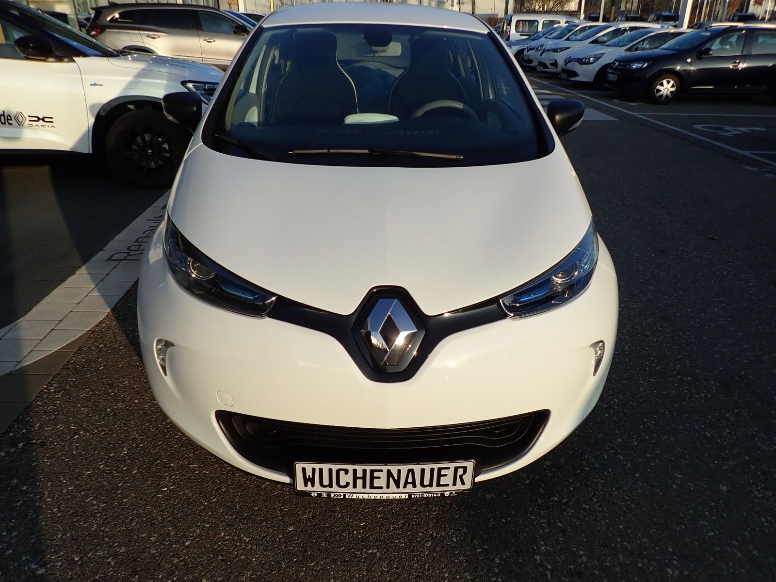 Fahrzeugabbildung Renault ZOE Z.E 40 LIFE zzgl. BATTERIEMIETE