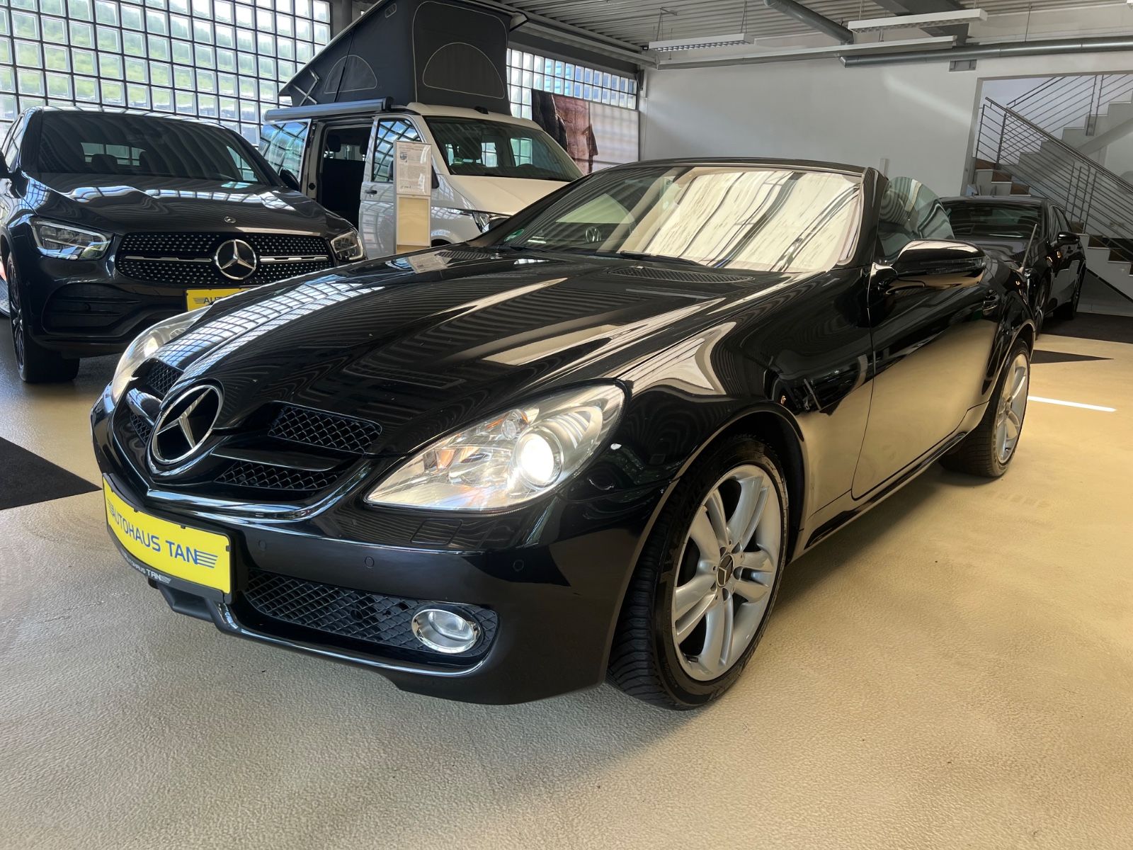 Fahrzeugabbildung Mercedes-Benz SLK 200 Roadster Kompressor*Vollleder