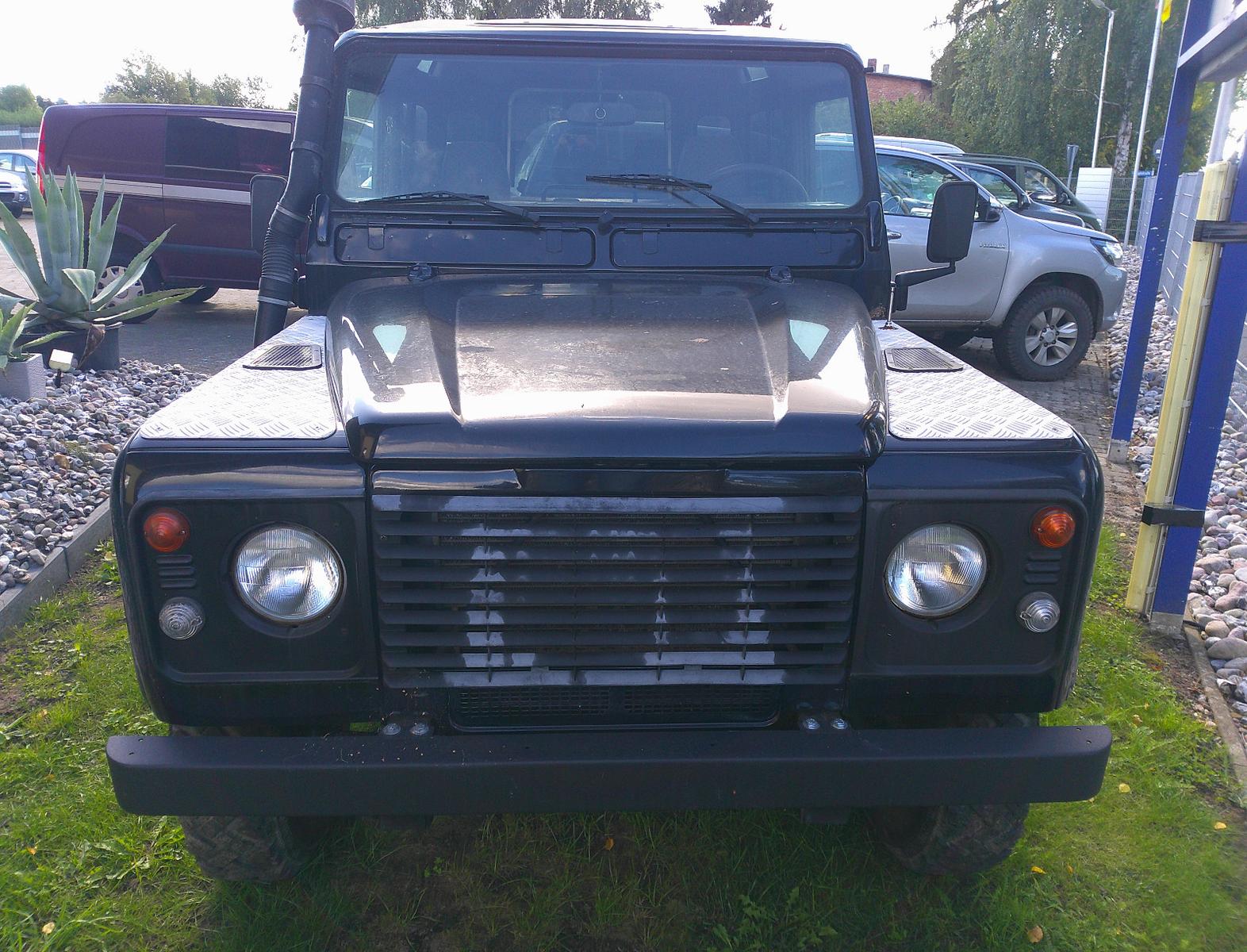 LAND ROVER DEFENDER 90 TD 122CH
