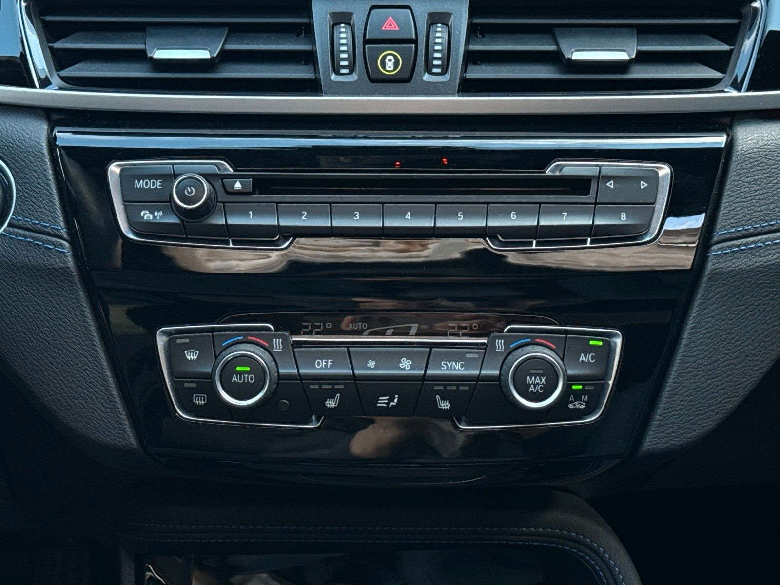 Fahrzeugabbildung BMW X1 xDr. 25d M Sport 2Z-Klima Pano H&K CAM CarPl.