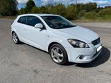 Kia Ceed / pro_cee'd 2.0 CRDi TX - Vieles neu! - Kia in Magdeburg: Cee D