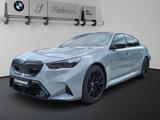 BMW M5 Limousine Sitzbelüft B & W M Carbon Exterieur - BMW M5: Automatik