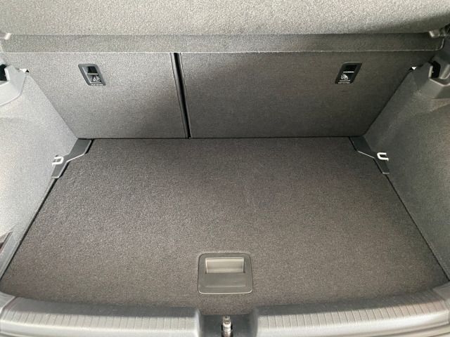 Polo R-Line 1.0 TSI DSG MATRIX+SHZ+EPH