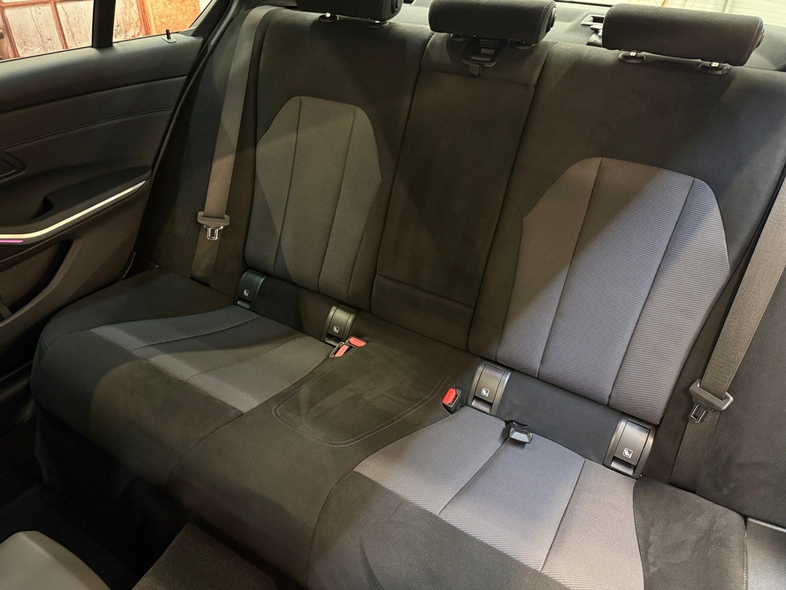 BMW 320 - Bild 13