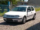 Volkswagen Golf 1.6 Basis AUTOMATIK GE KLIMA TÜV 03/28 S-HE - Gebrauchtwagen mit Automatik bis 2.000 Euro