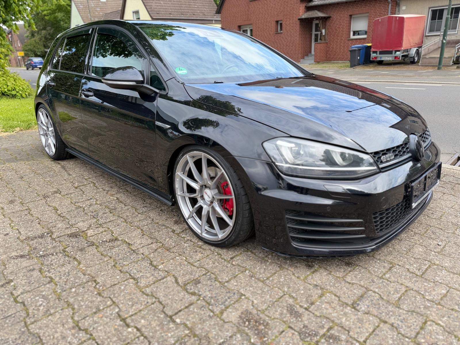 Volkswagen Golf VII Lim. GTD BMT