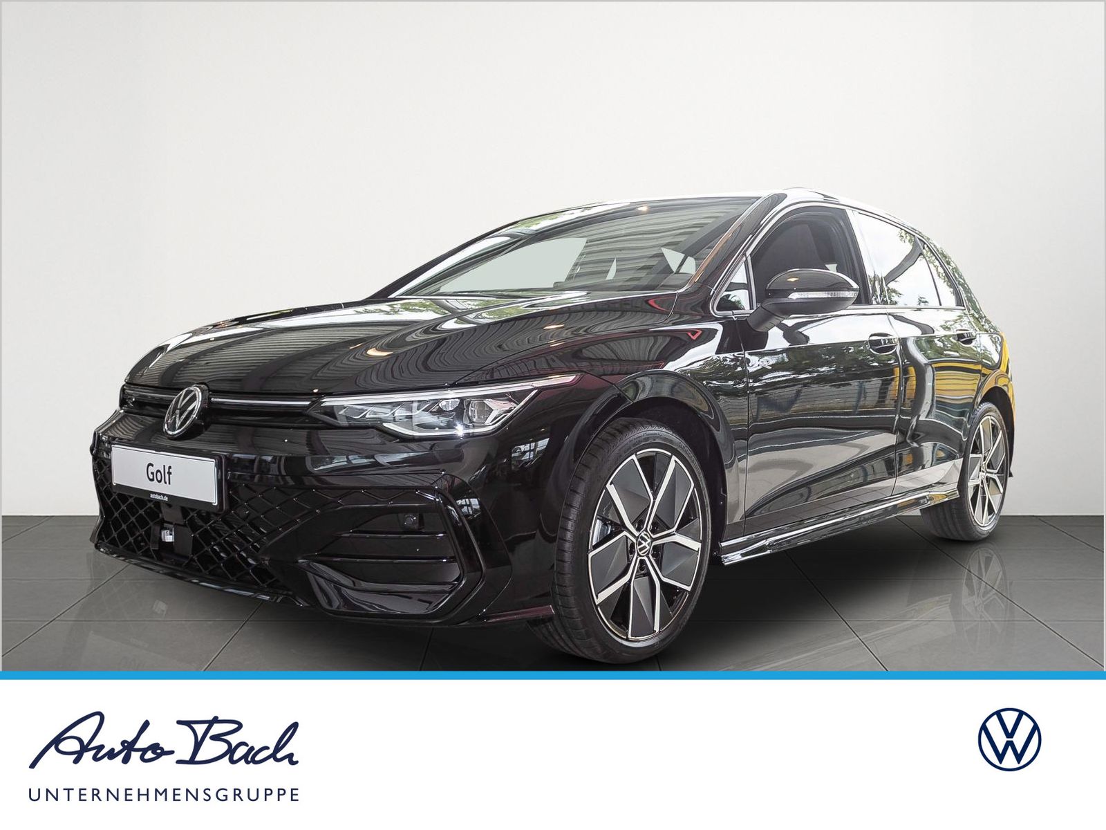Volkswagen Golf VIII 2.0TDI R-Line DSG Navi LED Panorama AC