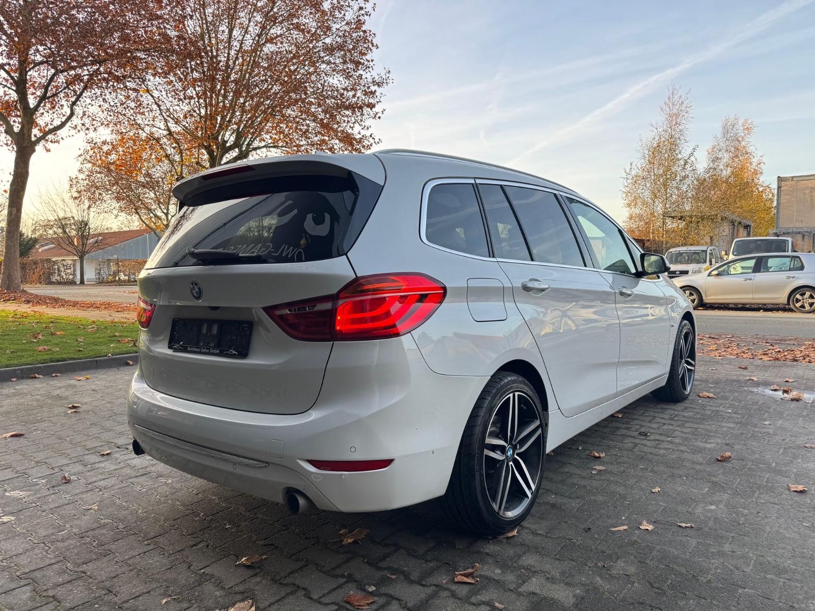 BMW 220 Gran Tourer Luxury Line X-Drive