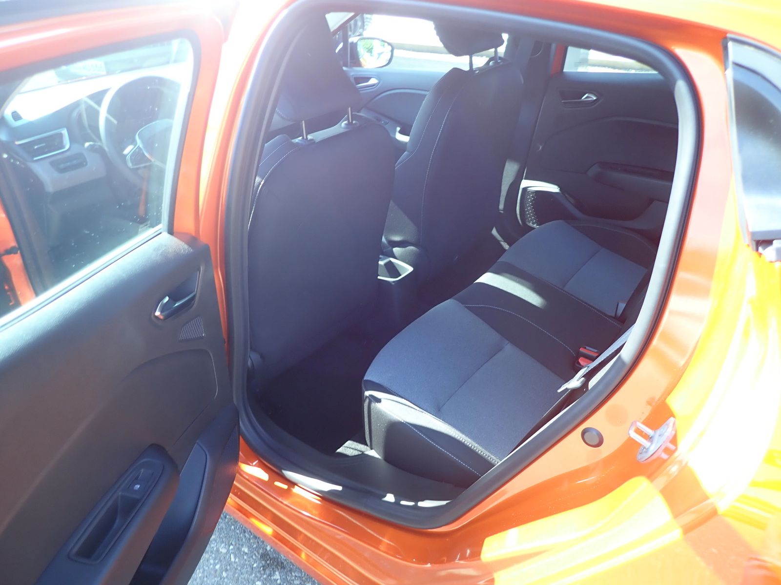 Fahrzeugabbildung Renault Clio Evolution SCe 65/GJR/EPH/AC/SH