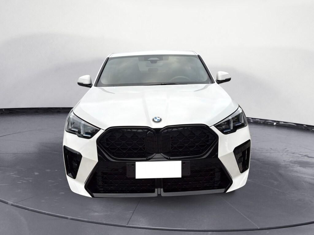 BMW X2 20 d 48V MSport Pro xDrive DCT imagem 2