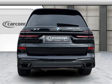 BMW X7 - 6