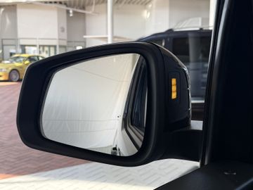 Volkswagen Caddy 1.5 TSI DSG STYLE LED NAVI APP KAMERA SIDE