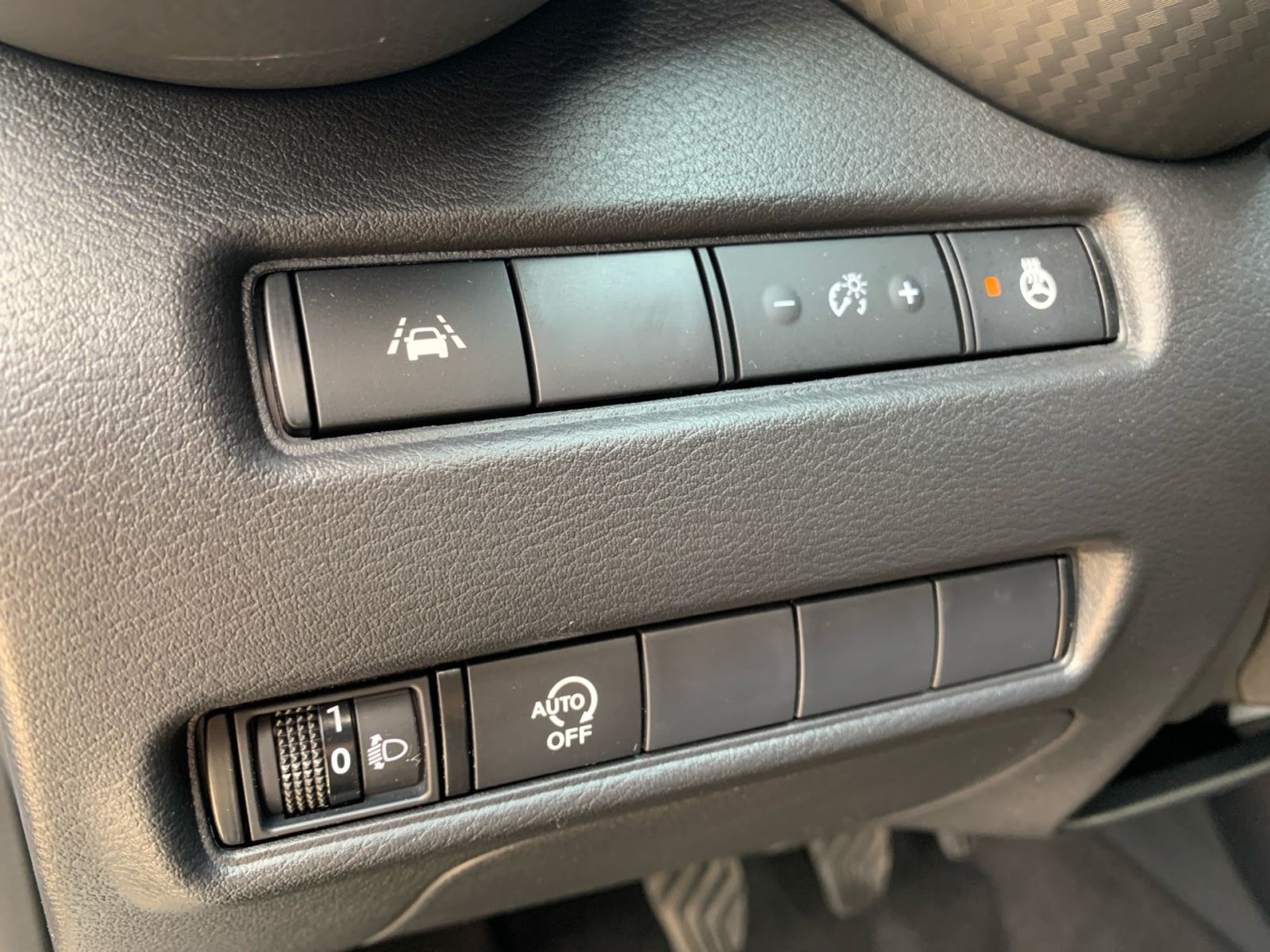 Fahrzeugabbildung Nissan Juke 1.0 DIG-T N-Connecta Navi Kamera