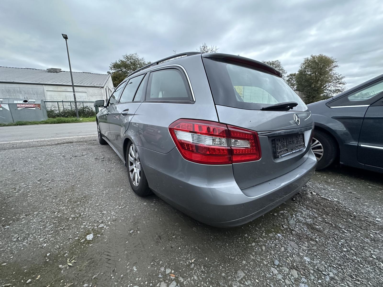Mercedes-Benz E220 2012 — photo 5