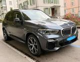 BMW X5 xDrive M-Paket 40i  - BMW X5 Gebrauchtwagen in Frankfurt