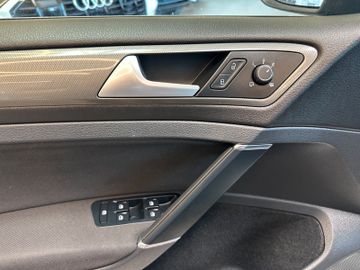 Volkswagen Golf VII Lim. Join Start-Stopp *Navi*Klima*