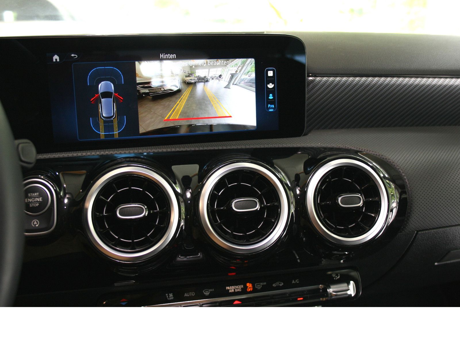 Fahrzeugabbildung Mercedes-Benz A 180 Progres. Line Advanced *Kamera+PTS*LED*
