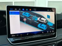 VW Tiguan 2.0 TDI DSG 4M R-Line PANO AHK 360 5J GAR bei Autohaus Landmann & Maier OHG